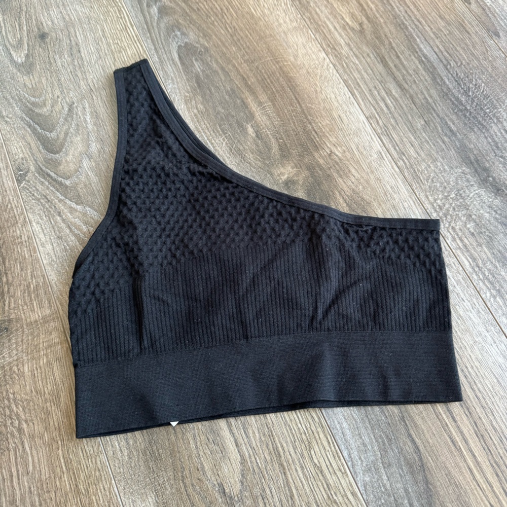 NWT Zara one shoulder crop top